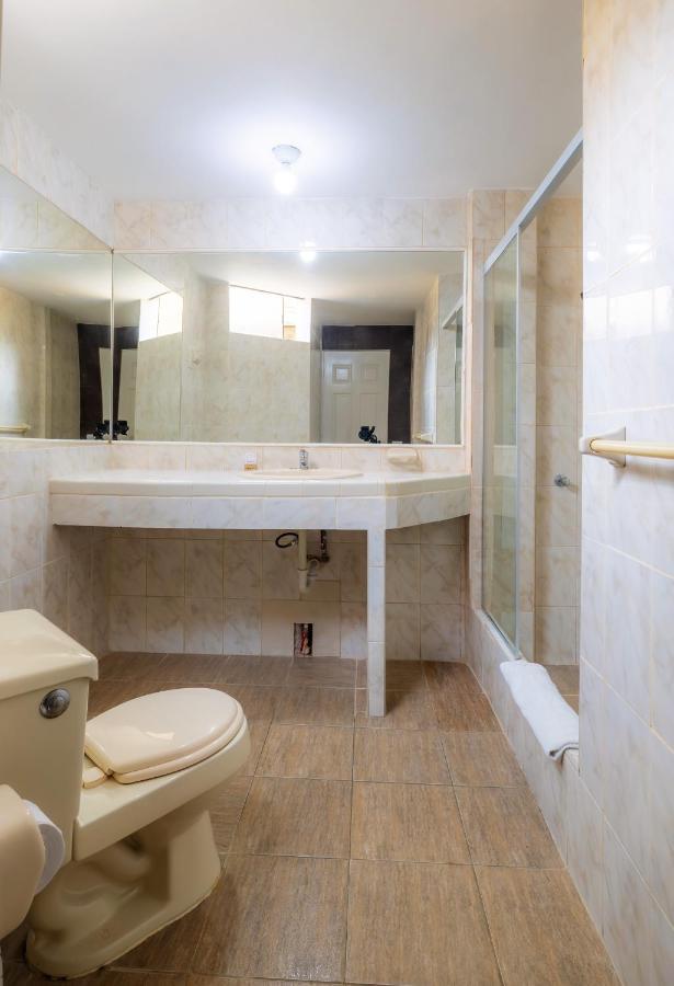 Hotel Country ตรูคีโย ภายนอก รูปภาพ