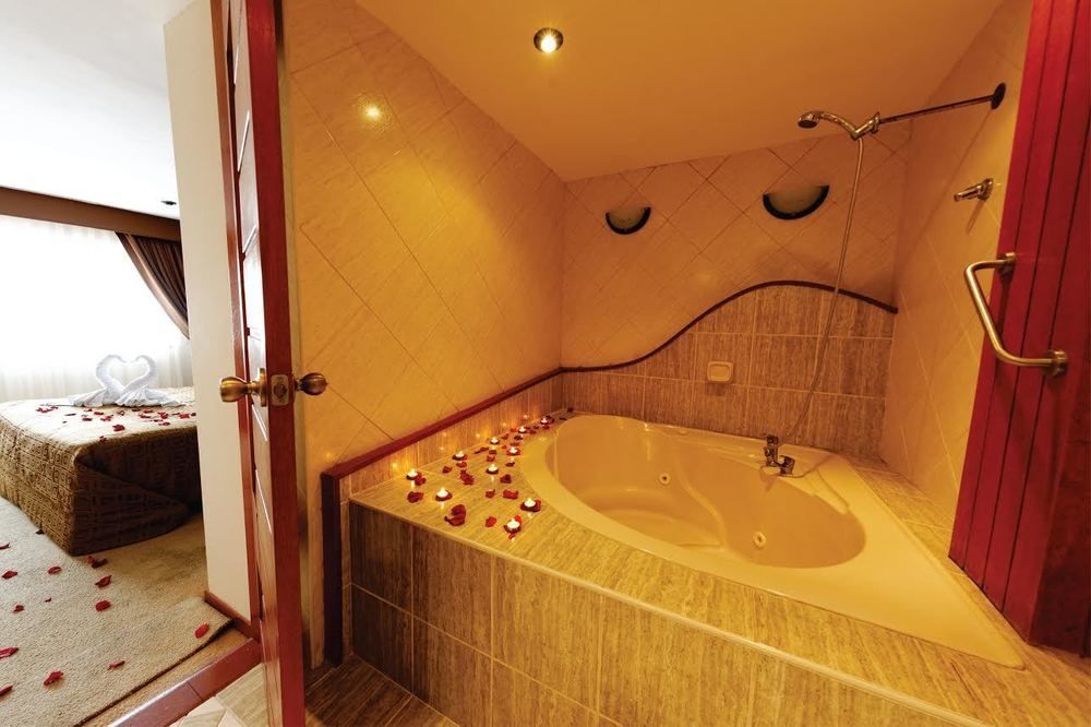 Hotel Country ตรูคีโย ภายนอก รูปภาพ